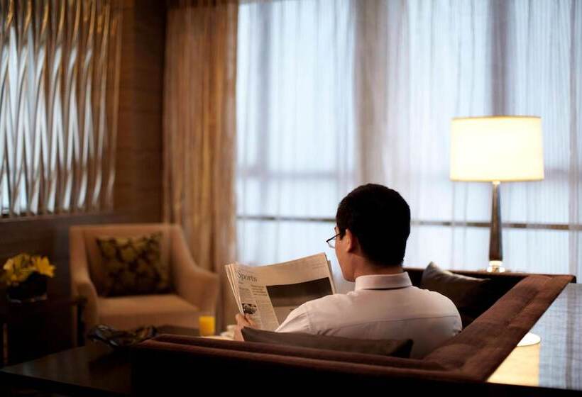 סוויטה אקזקיוטיב, Courtyard By Marriott Kunshan