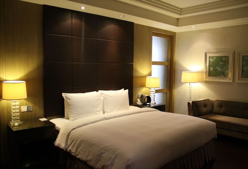 Президентский Люкс, Courtyard By Marriott Kunshan