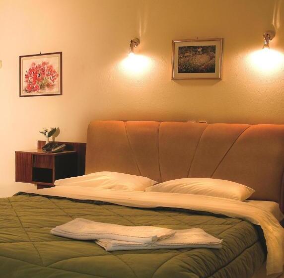 חדר סטנדרט, Egnatia