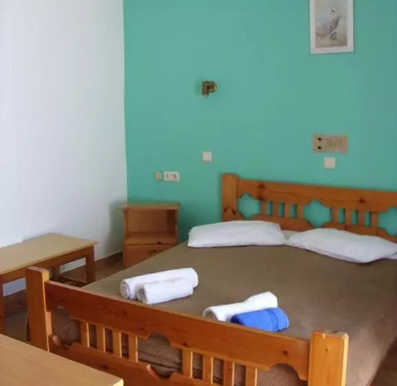 Chambre Standard, Eva Marina