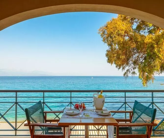 海の見える1ベッドルームアパートメント, Grekis Beach Hotel And Apartments