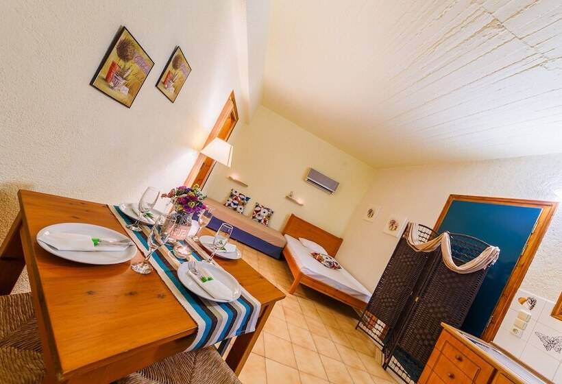 Апартаменты 1 Спальня Вид на Море, Grekis Beach Hotel And Apartments