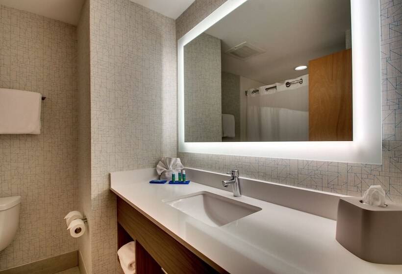 סוויטה, Holiday Inn Express Hotel & Suites Jacksonville North Fernandina, An Ihg