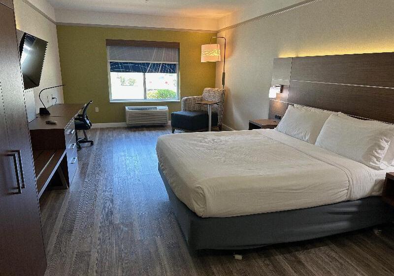 Номер Стандарт Кровать Кинг Адаптированный для Инвалидов, Holiday Inn Express Hotel & Suites San Dimas, An Ihg