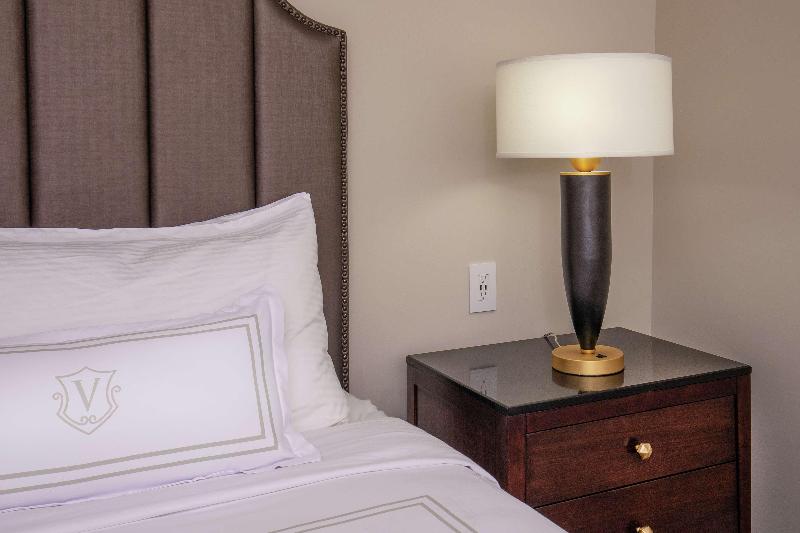 جناح بريميوم, Holiday Inn Express Hotel & Suites San Dimas, An Ihg