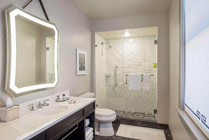 جناح بريميوم, Holiday Inn Express Hotel & Suites San Dimas, An Ihg