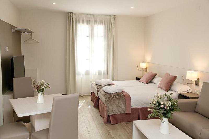 جناح, Holiday Inn Express Hotel & Suites San Dimas, An Ihg