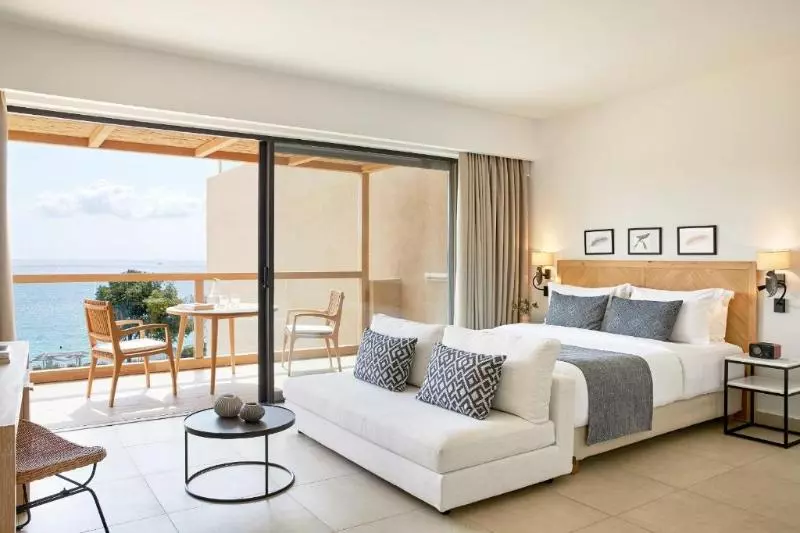 キングサイズベッドのスタンダードルーム, Holiday Inn Express & Suites West By Ihg