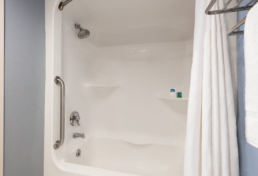 Номер Стандарт, Holiday Inn Express Cambridge, An Ihg