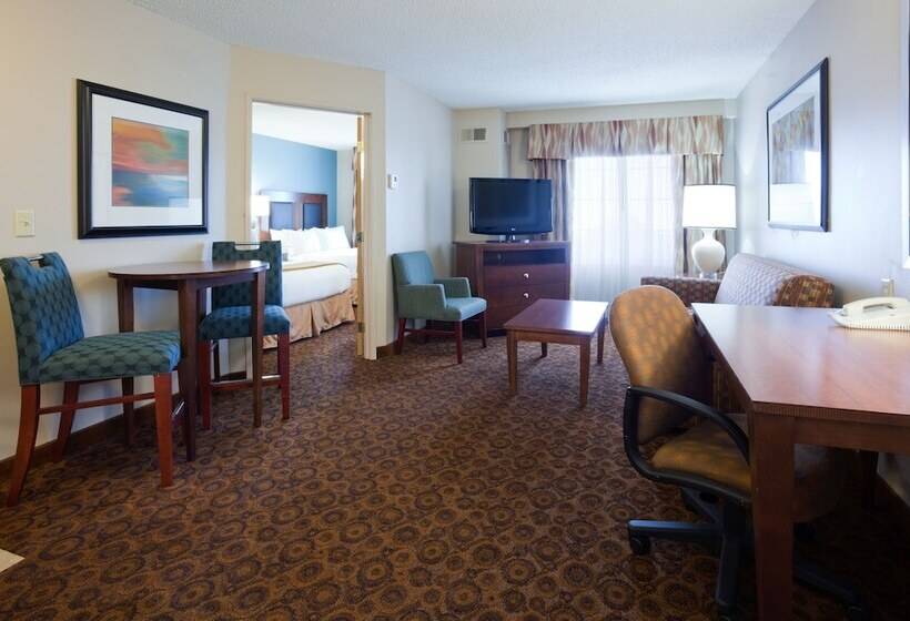 Люкс, Holiday Inn Express And Suites St. Cloud, An Ihg