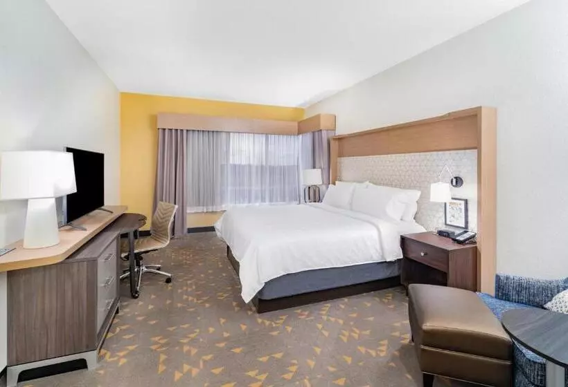 キングサイズベッドのスタンダードルーム, Holiday Inn Southaven Central   Memphis, An Ihg