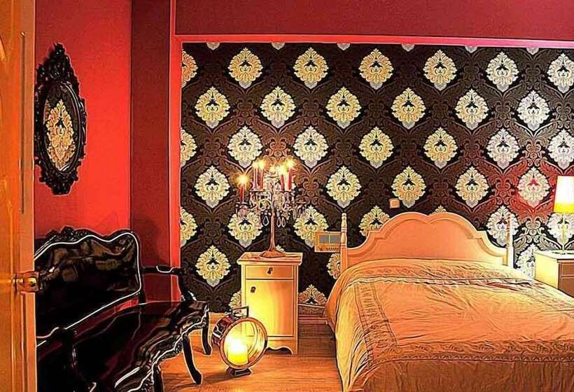 غرفة قياسية ثلاثية, Orfeas Classic