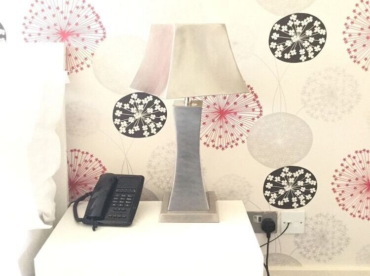 غرفة ديلوكس, The New London Carlton Hotel & Service Apartments