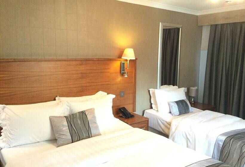Студия Стандарт, The New London Carlton Hotel & Service Apartments
