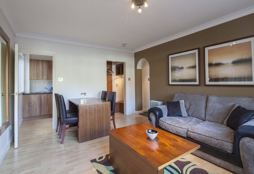 Апартаменты 2 Спальни, The New London Carlton Hotel & Service Apartments