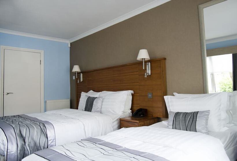 Номер Deluxe, The New London Carlton Hotel & Service Apartments