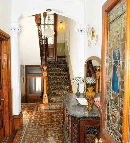 اتاق استاندارد, Balmoral Guest House