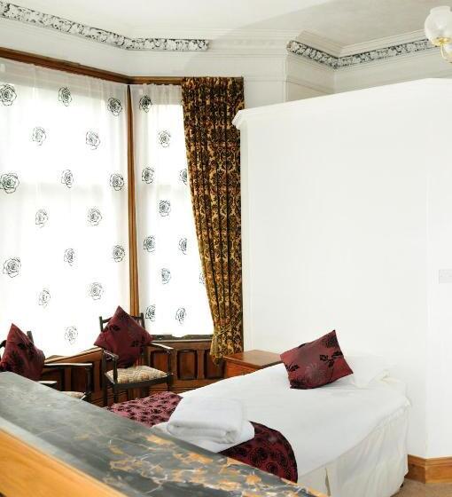 Номер Стандарт Индивидуальный Совместная Ванная, Balmoral Guest House