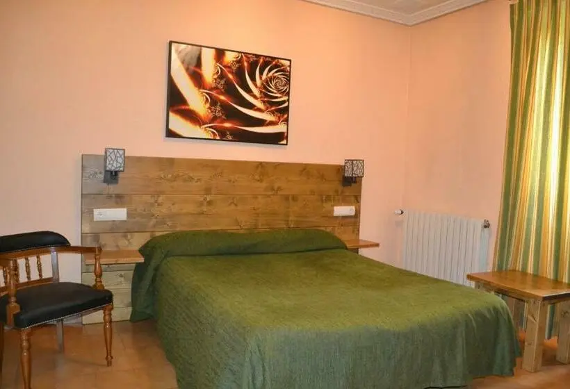 اتاق استاندارد, Hostal Aribel Longinos