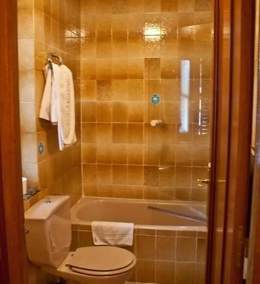 اتاق استاندارد, Hostal Aribel Longinos