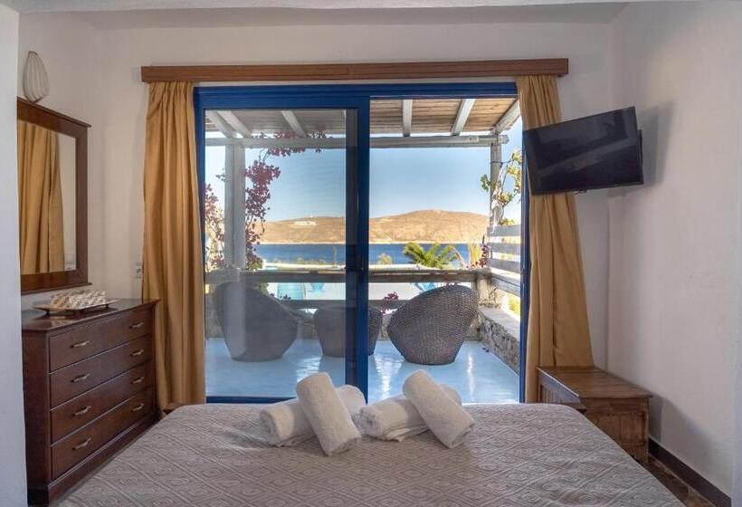 带海景的复工套房, Alexandros By The Beach   Serifos