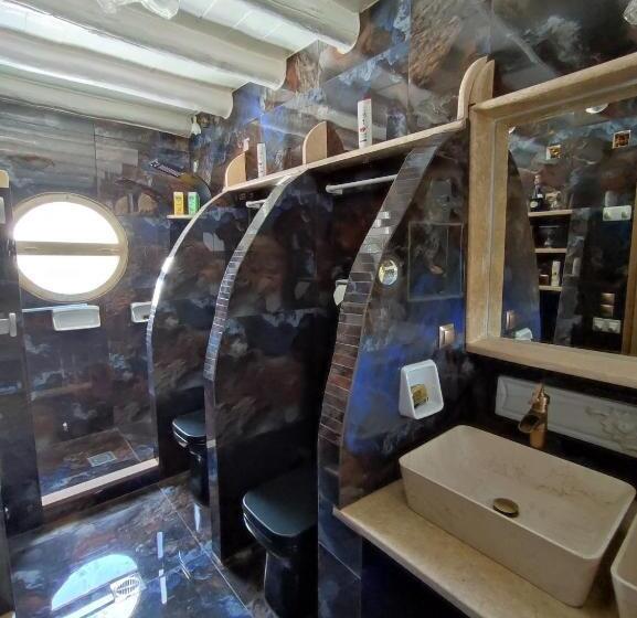 غرفة ديلوكس مطلّة علي البحر, Alexandros By The Beach   Serifos