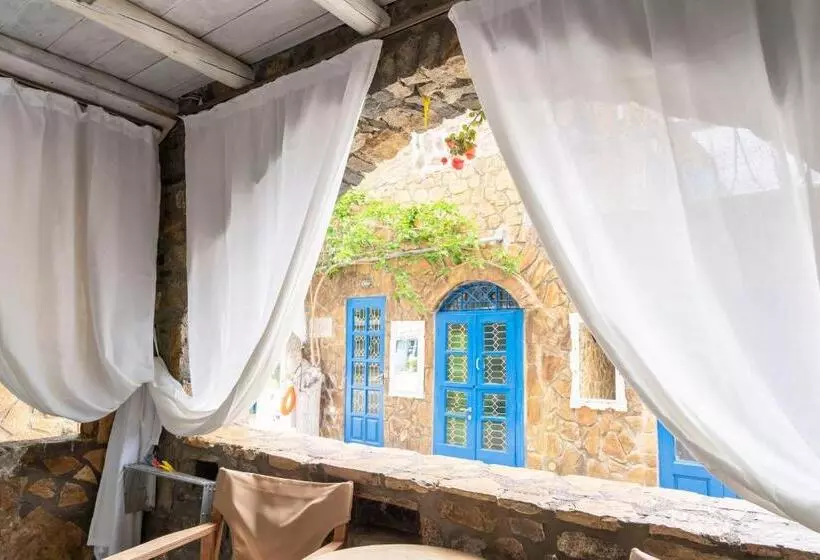 スーペリアールーム, Alexandros By The Beach Serifos