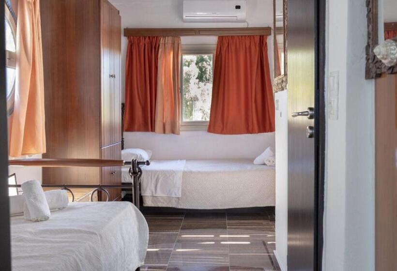 غرفة عائلية ذات إطلالة جانبية على البحر, Alexandros By The Beach   Serifos