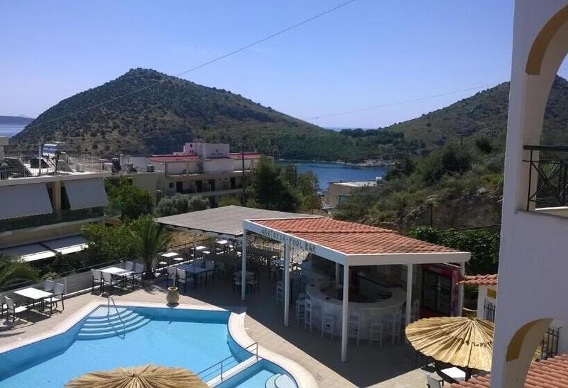 חדר סטנדרט, Aretousa