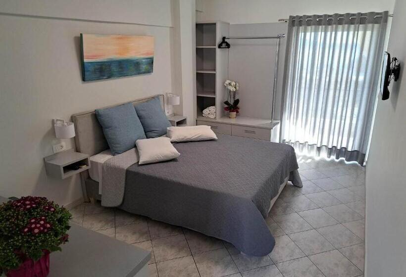 חדר סטנדרט, Aretousa