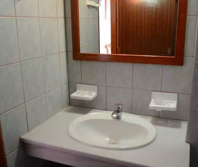 Chambre Supérieure, Asteri