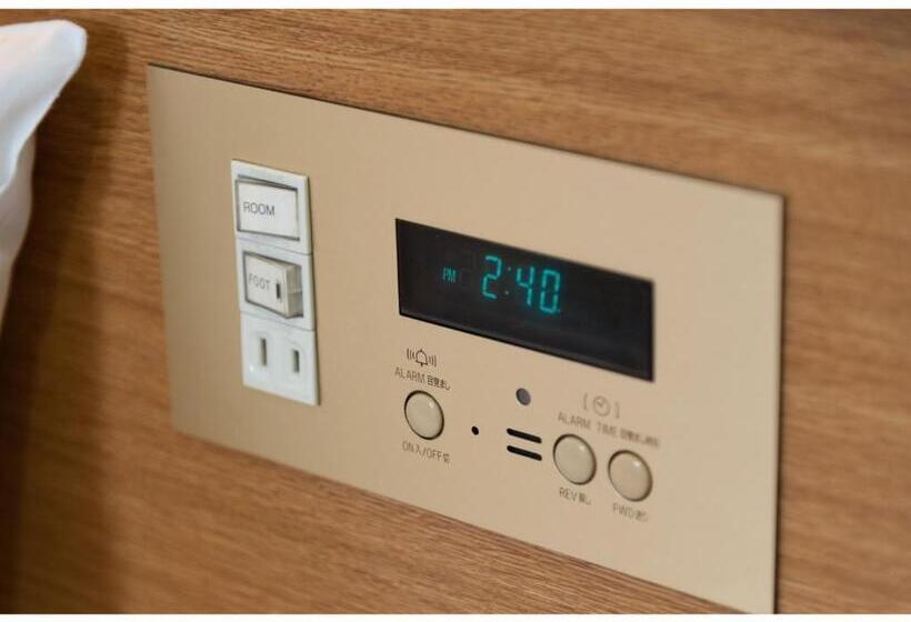 Номер Стандарт Трехместный, Benikea Calton Hotel Fukuoka Tenjin