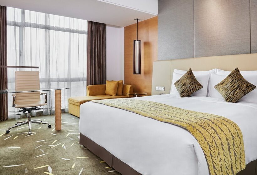 标准间带双人床, Crowne Plaza Zhongshan Wing On City, An Ihg
