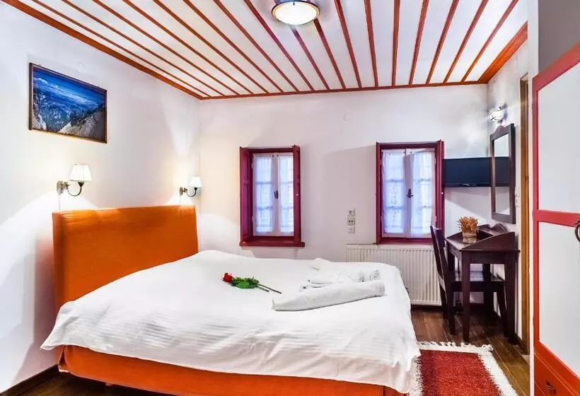 اتاق استاندارد, Dias Guesthouse