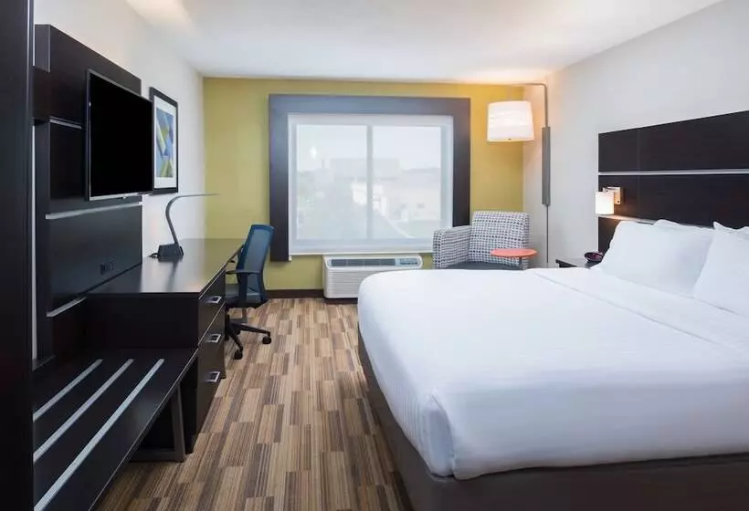 身障者適用スイートルーム, Holiday Inn Express Hotel & Suites Bismarck By Ihg
