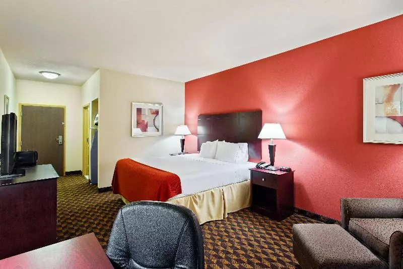身障者適用スタンダードルーム, Holiday Inn Express & Suites Malvern, An Ihg