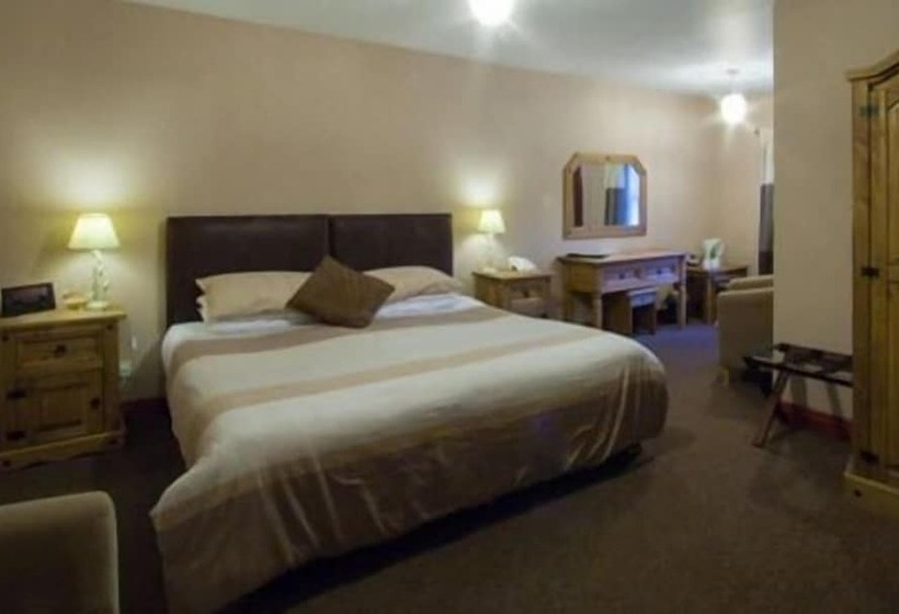 스탠다드 룸, The Oaks