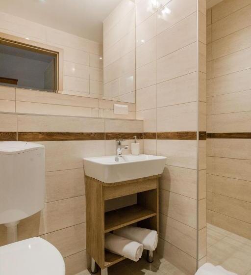 스탠다드 룸, Solero