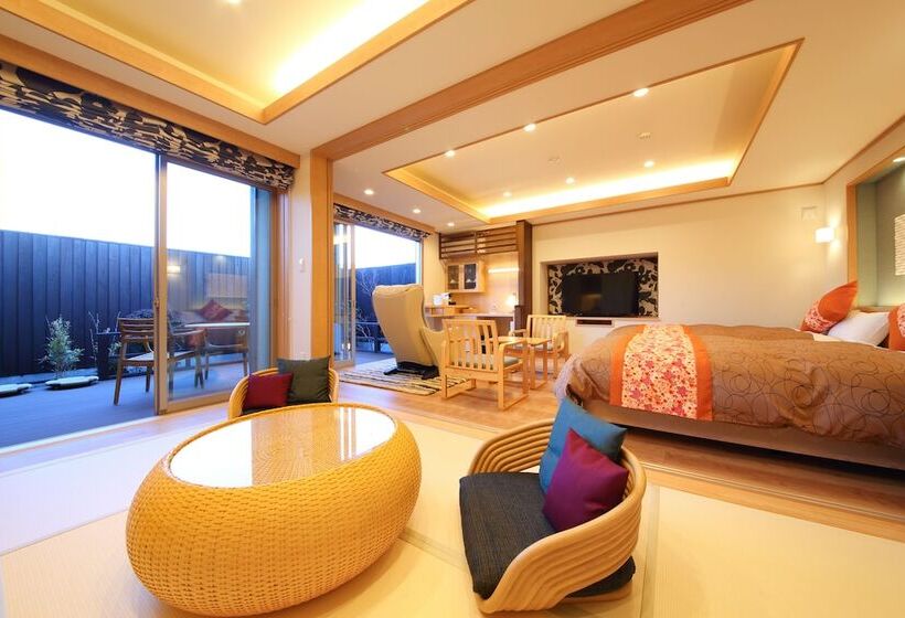 غرفة قياسية مزوَّدة بتراس, Asagirinomieru Yado Yufuin Hanayoshi