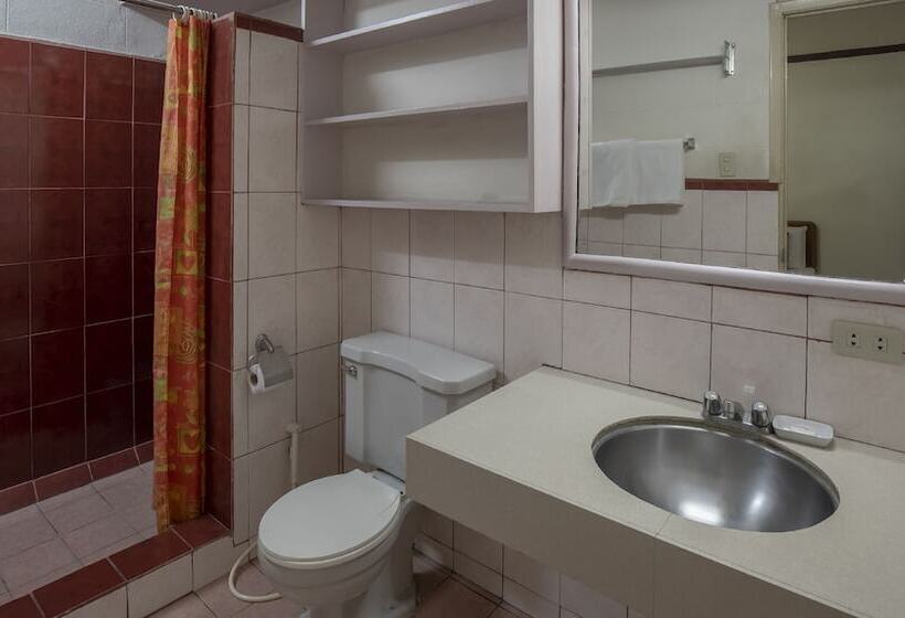 Номер Стандарт, Reddoorz At Broadway Court Apartelle Quezon City