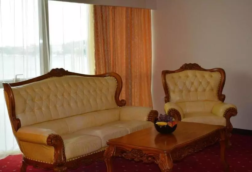 Suite, Esplanada