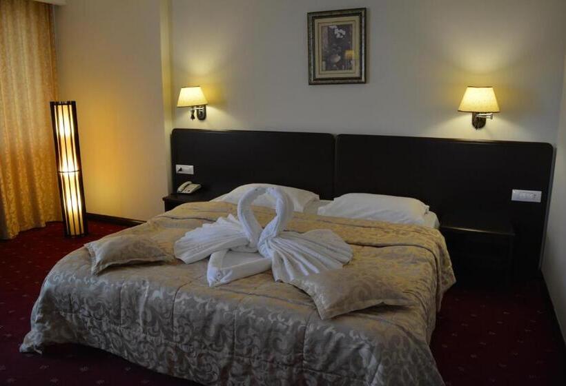 إستوديو قياسى سرير كينج, Esplanada