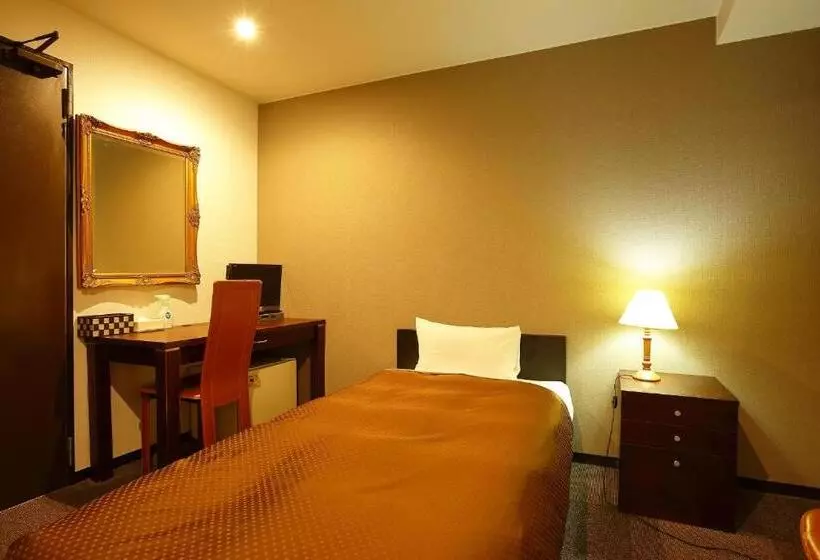 اتاق استاندارد یک نفره, Grampus Inn Osaka