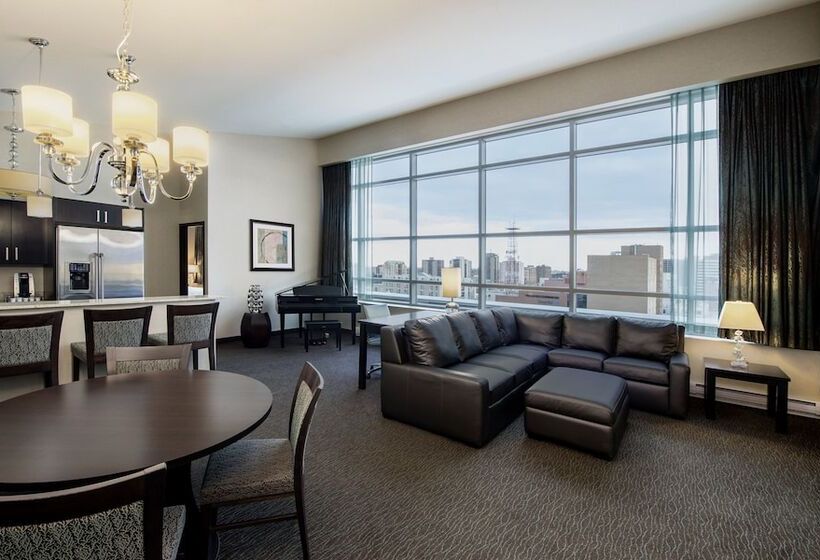 阁楼套房, Holiday Inn Saskatoon Downtown, An Ihg
