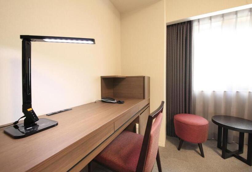 Номер Deluxe, Richmond Hotel Kagoshima Kinseicho