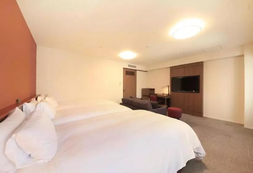 Premium Kolmen Hengen Huone, Richmond Hotel Kagoshima Kinseicho