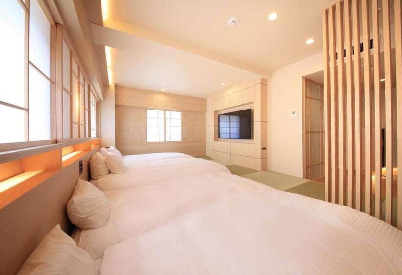 Четырехместный Номер Стандарт, Richmond Hotel Kagoshima Kinseicho