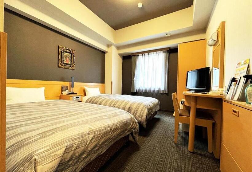 Номер Стандарт, Route Inn Hakata Ekimae  Hakataguchi