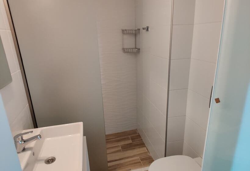 استوديو سوبيريور مطل على حمام السباحة, Mastorakis Hotel And Studios