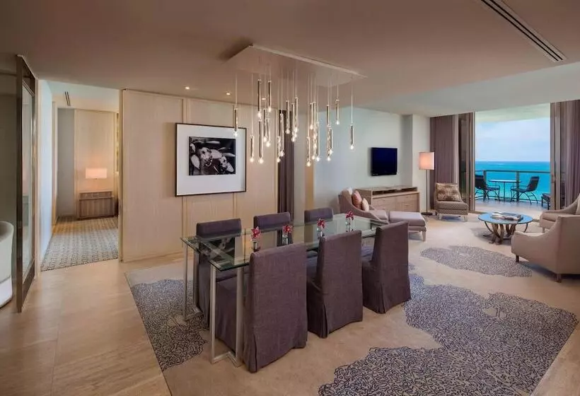 سوییت, The St. Regis Bal Harbour Resort